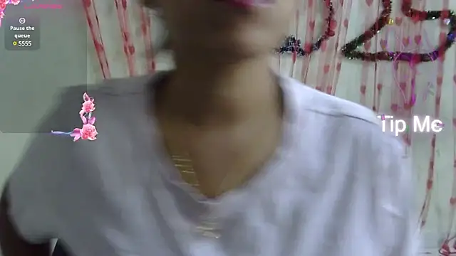 Preeti-Sexy online show from March 20, 2025, 10:43 am