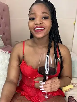 Snapshot of ItsLeyaa chatting on December 5, 2024, 12:55 pm ItsLeyaa online show from December 5, 2024, 12:55 pm