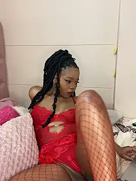 Snapshot of ItsLeyaa chatting on December 5, 2024, 7:17 pm ItsLeyaa online show from December 5, 2024, 7:17 pm