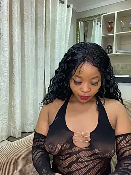 Snapshot of ItsLeyaa chatting on January 21, 2025, 9:15 pm ItsLeyaa online show from January 21, 2025, 9:15 pm