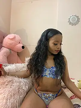 Snapshot of ItsLeyaa chatting on February 28, 2025, 10:28 pm ItsLeyaa online show from February 28, 2025, 10:28 pm