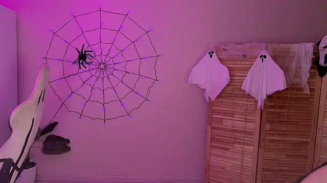 Miss Mia Murr online show from October 30, 2025, 5:20 am