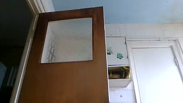 mariusica1xh online show from February 1, 2026, 12:59 pm