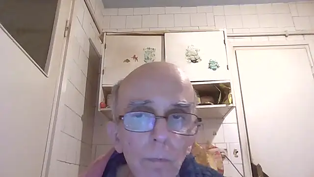 mariusica1xh online show from February 11, 2026, 11:54 pm