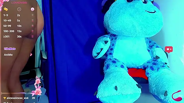 nicol gill  online show from January 14, 2025, 12:03 pm