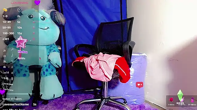 nicol gill  online show from January 21, 2025, 11:13 am