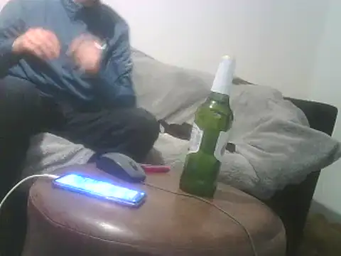 PocoLoco420 online show from January 15, 2026, 9:07 pm