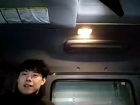 Snapshot of whitebriefboy chatting on February 2, 2025, 2:24 pm whitebriefboy online show from February 2, 2025, 2:24 pm