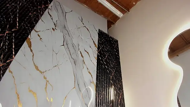 ebony hot1 online show from February 9, 2026, 2:10 pm