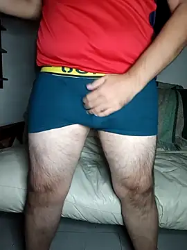 ReyDeCora online show from February 15, 2026, 4:31 am