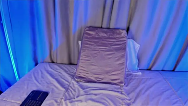 Snapshot of EviePhoenix chatting on February 21, 2026, 9:16 pm EviePhoenix online show from February 21, 2026, 9:16 pm