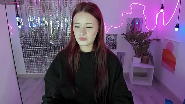 Snapshot of Lily_Moonlight chatting on September 23, 2025, 7:00 am Lily Moonlight online show from September 23, 2025, 7:00 am