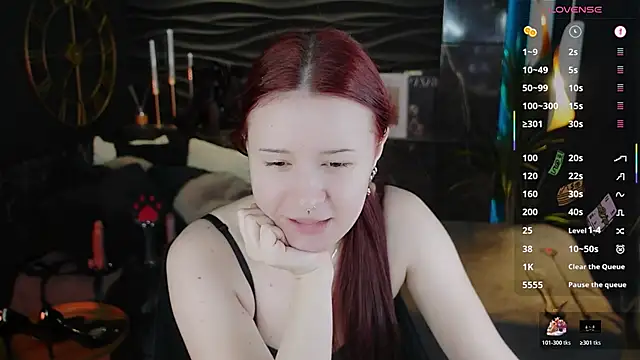 Snapshot of Lily_Moonlight chatting on March 3, 2026, 7:25 am Lily Moonlight online show from March 3, 2026, 7:25 am