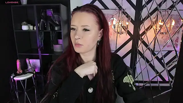 Snapshot of Lily_Moonlight chatting on March 6, 2026, 6:54 am Lily Moonlight online show from March 6, 2026, 6:54 am