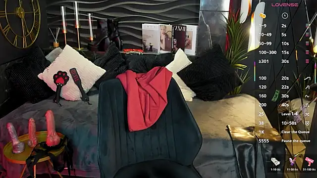 Snapshot of Lily_Moonlight chatting on April 8, 2026, 7:52 am Lily Moonlight online show from April 8, 2026, 7:52 am