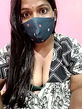 Snapshot of Renuma chatting on January 18, 2025, 2:23 pm Renuma online show from January 18, 2025, 2:23 pm