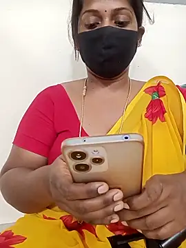 Snapshot of Renuma chatting on February 21, 2025, 3:10 pm Renuma online show from February 21, 2025, 3:10 pm