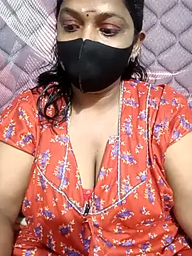 Snapshot of Renuma chatting on September 19, 2025, 8:38 am Renuma online show from September 19, 2025, 8:38 am