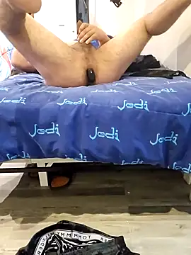 Snapshot of honeymex chatting on December 23, 2024, 10:01 pm honeymex online show from December 23, 2024, 10:01 pm