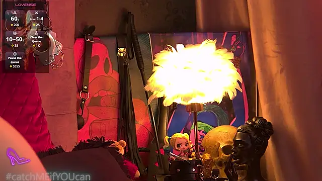 Snapshot of ZoeMesmerize chatting on April 6, 2026, 3:13 pm ZoeMesmerize online show from April 6, 2026, 3:13 pm