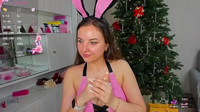 Snapshot of Alice_dreammer chatting on December 5, 2024, 8:33 pm Alice dreammer online show from December 5, 2024, 8:33 pm