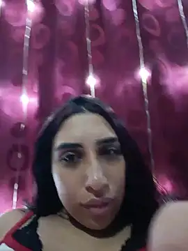Snapshot of ifeelverywet_andhot chatting on May 13, 2026, 2:58 pm ifeelverywet andhot online show from May 13, 2026, 2:58 pm