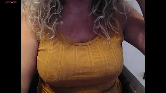 JenniLowen online show from June 25, 2026, 8:30 am