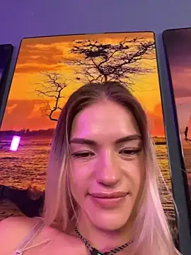 -Sexy Barbie- online show from April 13, 2026, 6:19 am