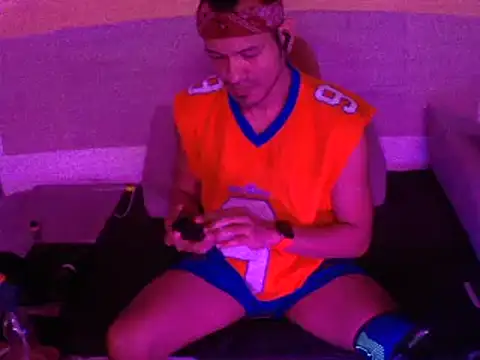 thesummerboy online show from January 19, 2025, 12:06 am