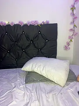 alisson carolina73 online show from January 26, 2025, 11:29 pm