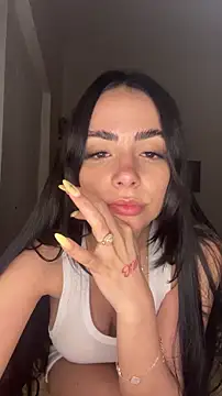 Snapshot of SexyDelaJ chatting on October 8, 2025, 5:16 am SexyDelaJ online show from October 8, 2025, 5:16 am