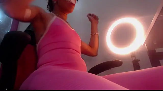DirtyNaughXX online show from September 29, 2025, 5:12 am