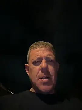 Snapshot of mrwright878787 chatting on February 2, 2025, 12:19 am mrwright878787 online show from February 2, 2025, 12:19 am