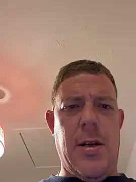 Snapshot of mrwright878787 chatting on February 8, 2025, 12:06 am mrwright878787 online show from February 8, 2025, 12:06 am