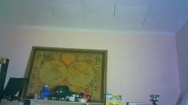 DI4MOND FIR3 online show from May 13, 2026, 4:21 am