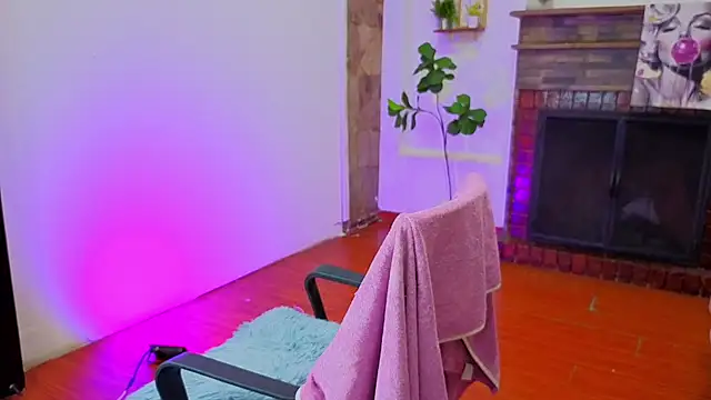 dulce celeste15 online show from March 10, 2026, 1:49 pm