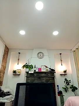 dulce celeste15 online show from April 9, 2026, 8:03 pm