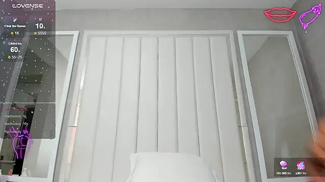 Snapshot of Carohorny4u chatting on January 20, 2025, 1:32 pm Carohorny4u online show from January 20, 2025, 1:32 pm