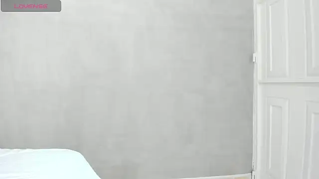 Snapshot of Carohorny4u chatting on February 4, 2025, 1:27 pm Carohorny4u online show from February 4, 2025, 1:27 pm