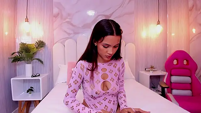 Snapshot of Carohorny4u chatting on September 29, 2025, 1:16 pm Carohorny4u online show from September 29, 2025, 1:16 pm