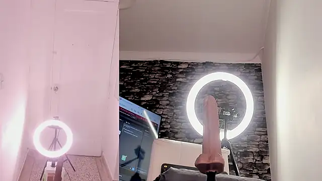 zoe backer online show from February 21, 2026, 11:22 am