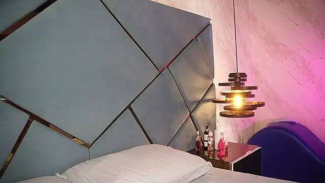 ammy durand online show from March 27, 2026, 7:35 pm