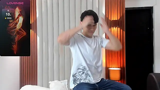 Snapshot of Ryo_kush chatting on February 1, 2026, 3:49 am Ryo kush online show from February 1, 2026, 3:49 am