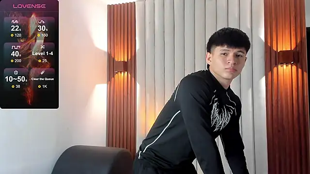 Snapshot of Ryo_kush chatting on February 19, 2026, 3:35 am Ryo kush online show from February 19, 2026, 3:35 am