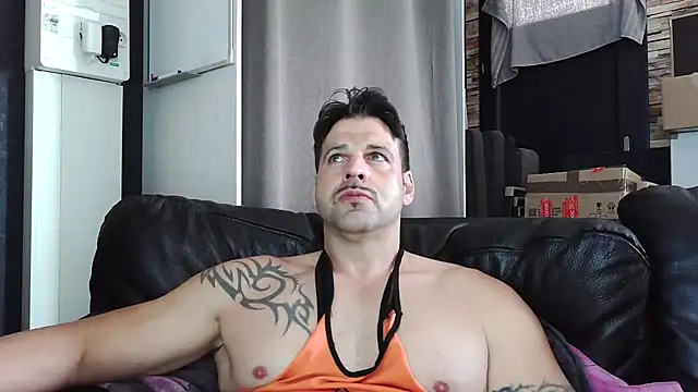 XxBigboybandxX online show from March 29, 2026, 2:17 pm