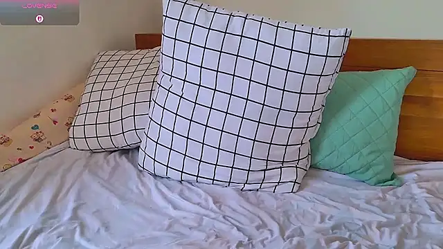 Snapshot of SashaStory chatting on January 17, 2026, 6:51 am SashaStory online show from January 17, 2026, 6:51 am