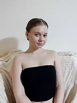 Snapshot of Ekaterina27 chatting on January 23, 2025, 10:43 am Ekaterina27 online show from January 23, 2025, 10:43 am