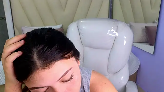 Snapshot of Sexy_paradise18_ chatting on March 12, 2025, 10:05 am Sexy paradise18  online show from March 12, 2025, 10:05 am