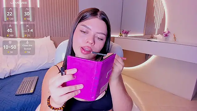 Snapshot of Sexy_paradise18_ chatting on October 12, 2025, 3:38 am Sexy paradise18  online show from October 12, 2025, 3:38 am