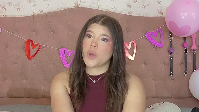 AvrillThomas online show from February 14, 2025, 10:04 pm